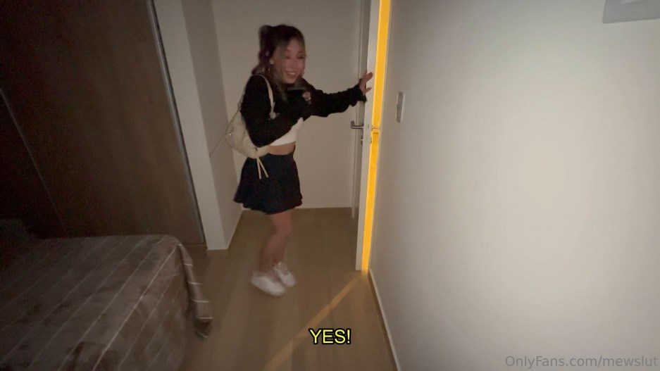 MewSlut – the Complete Girlfriend Experience 2